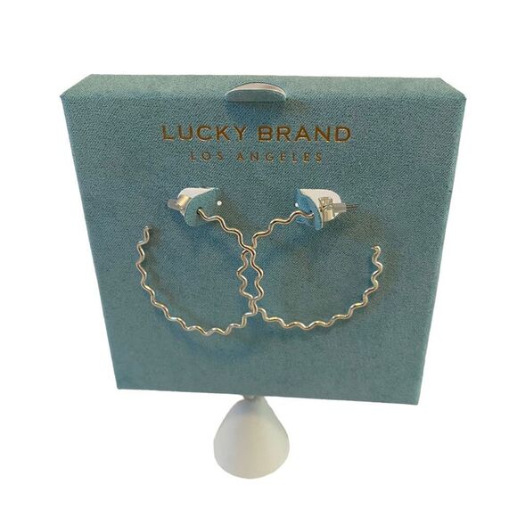 Lucky Brand Wavy Matte Silver Hoops. - Picture 4 of 5